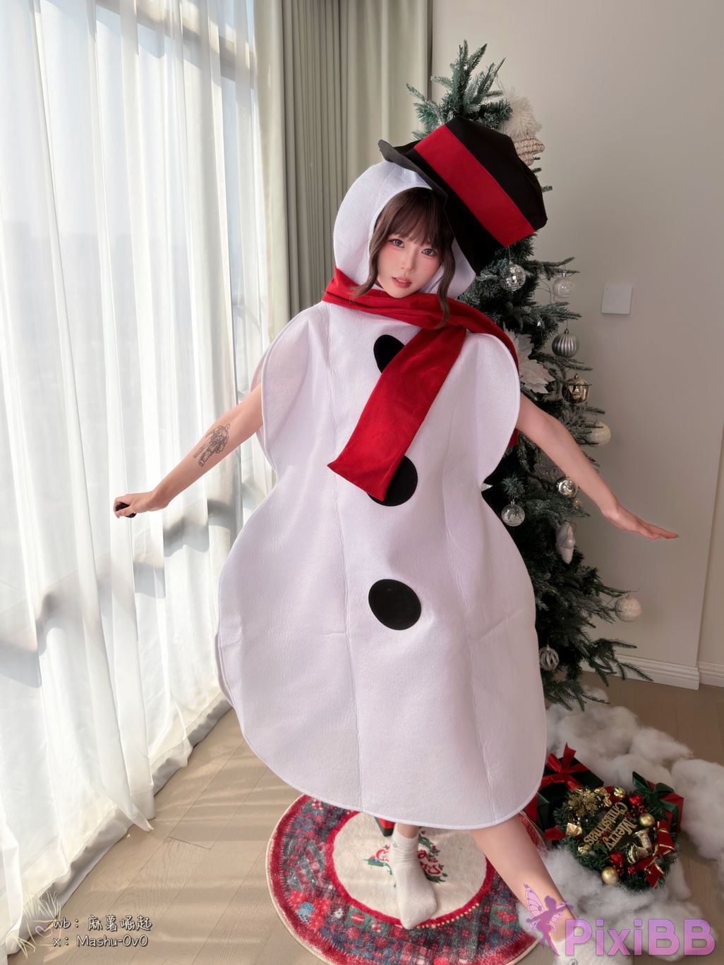 Cosplayer Mochi is delicious Miss Snowmans surprise instruction PixiBB.COM 008