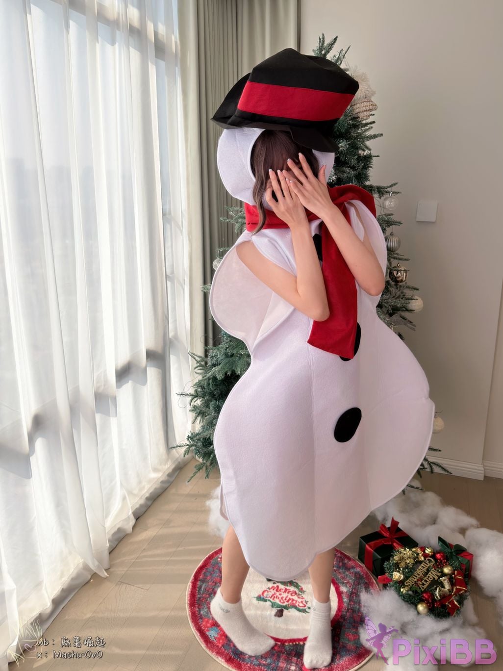 Cosplayer Mochi is delicious Miss Snowmans surprise instruction PixiBB.COM 010