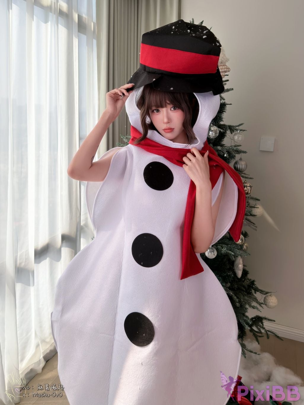 Cosplayer Mochi is delicious Miss Snowmans surprise instruction PixiBB.COM 018