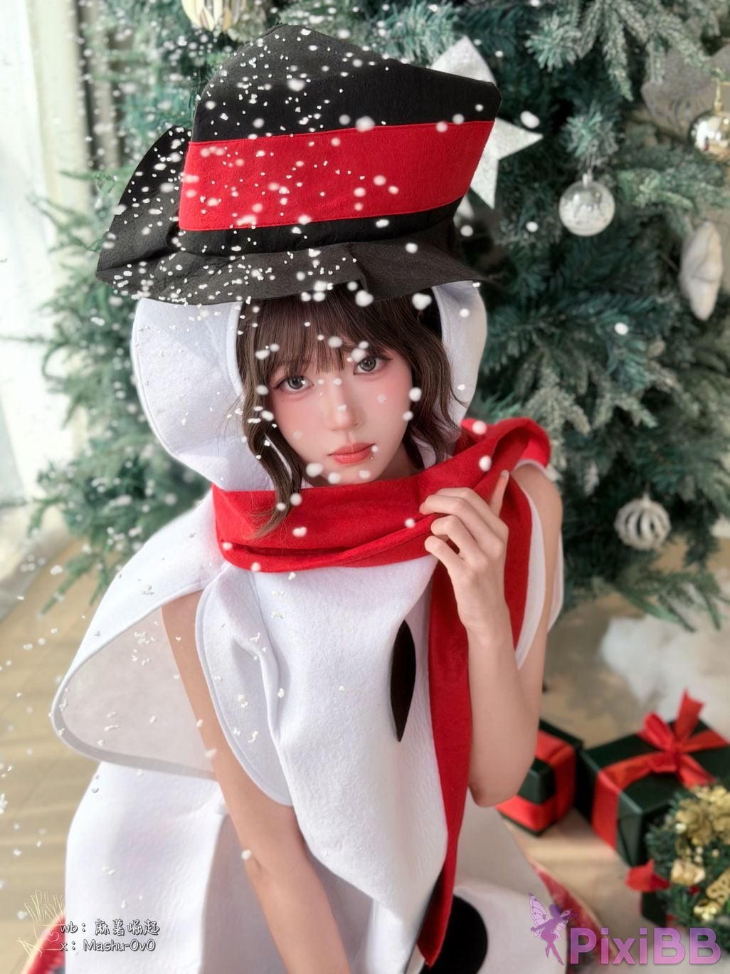 Cosplayer Mochi is delicious Miss Snowmans surprise instruction PixiBB.COM 020
