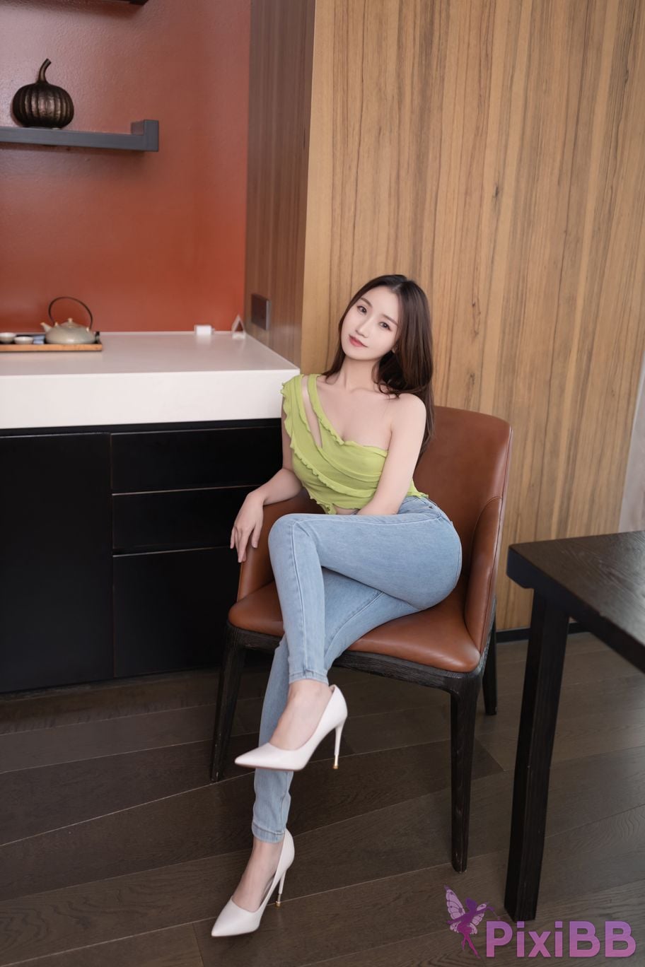 No watermark for in app purchases apricot Yada XIUREN model jeans PixiBB.COM 013