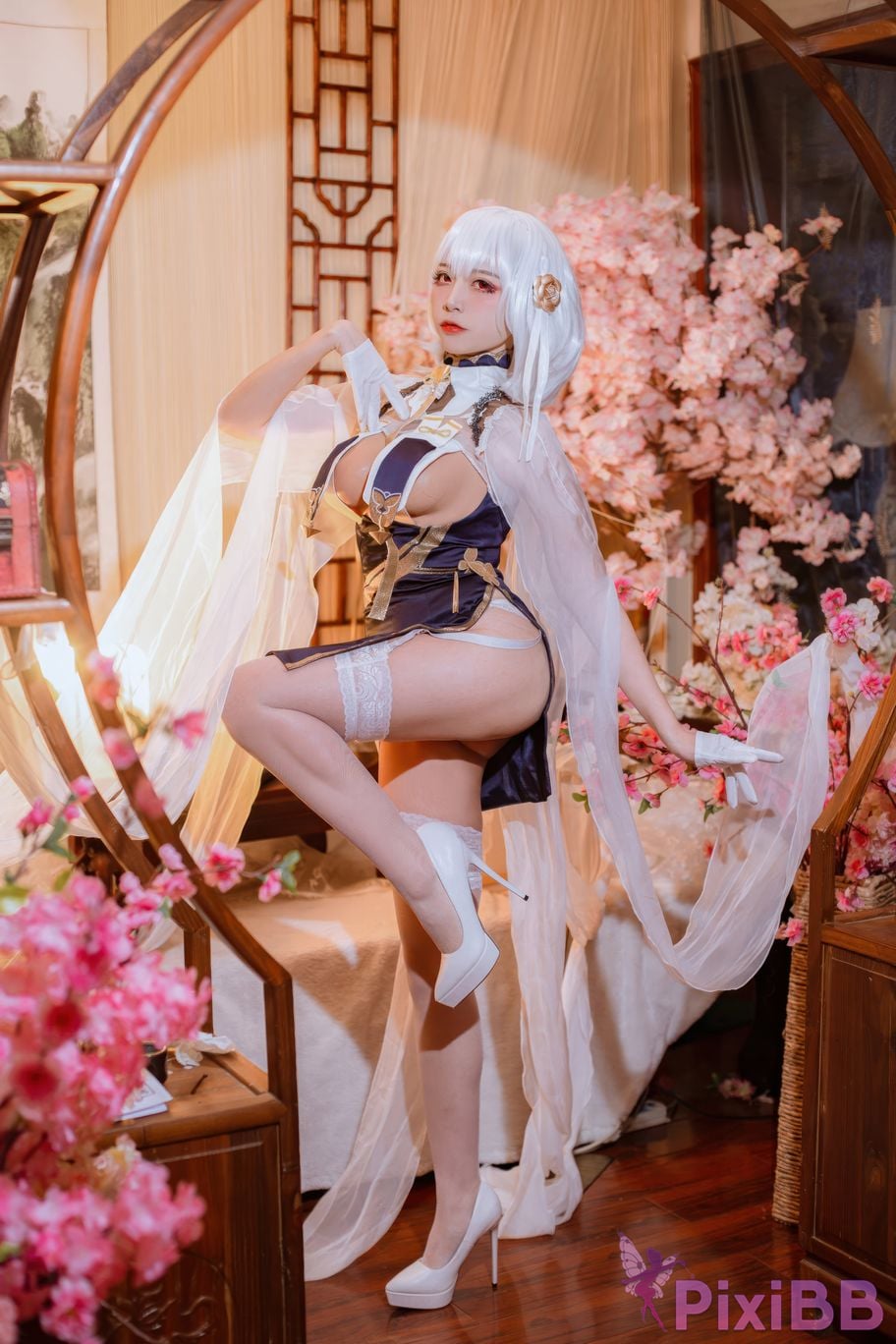 Cosplayer Second Assistant Nisa azur lane Sirius cheongsam PixiBB.COM 021