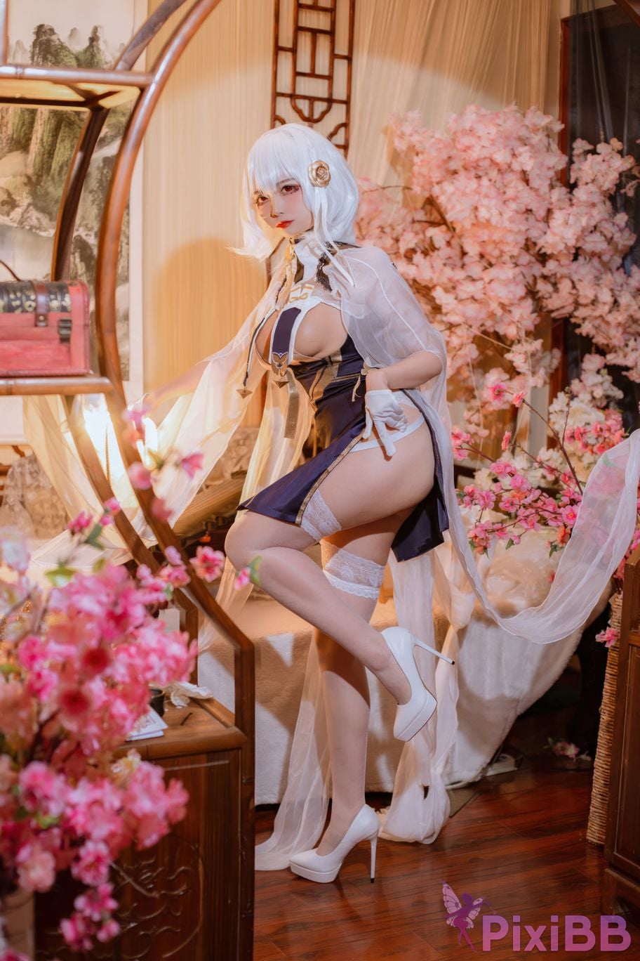 Cosplayer Second Assistant Nisa azur lane Sirius cheongsam PixiBB.COM 022