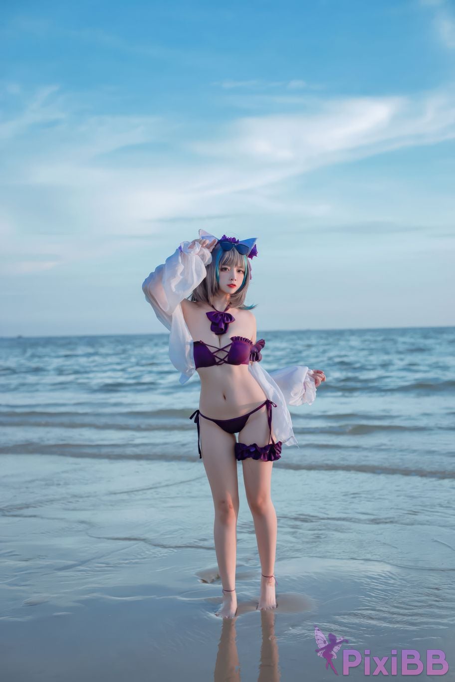 Cosplayer Second Assistant Nisa azur lane cheshire swimsuit PixiBB.COM 008