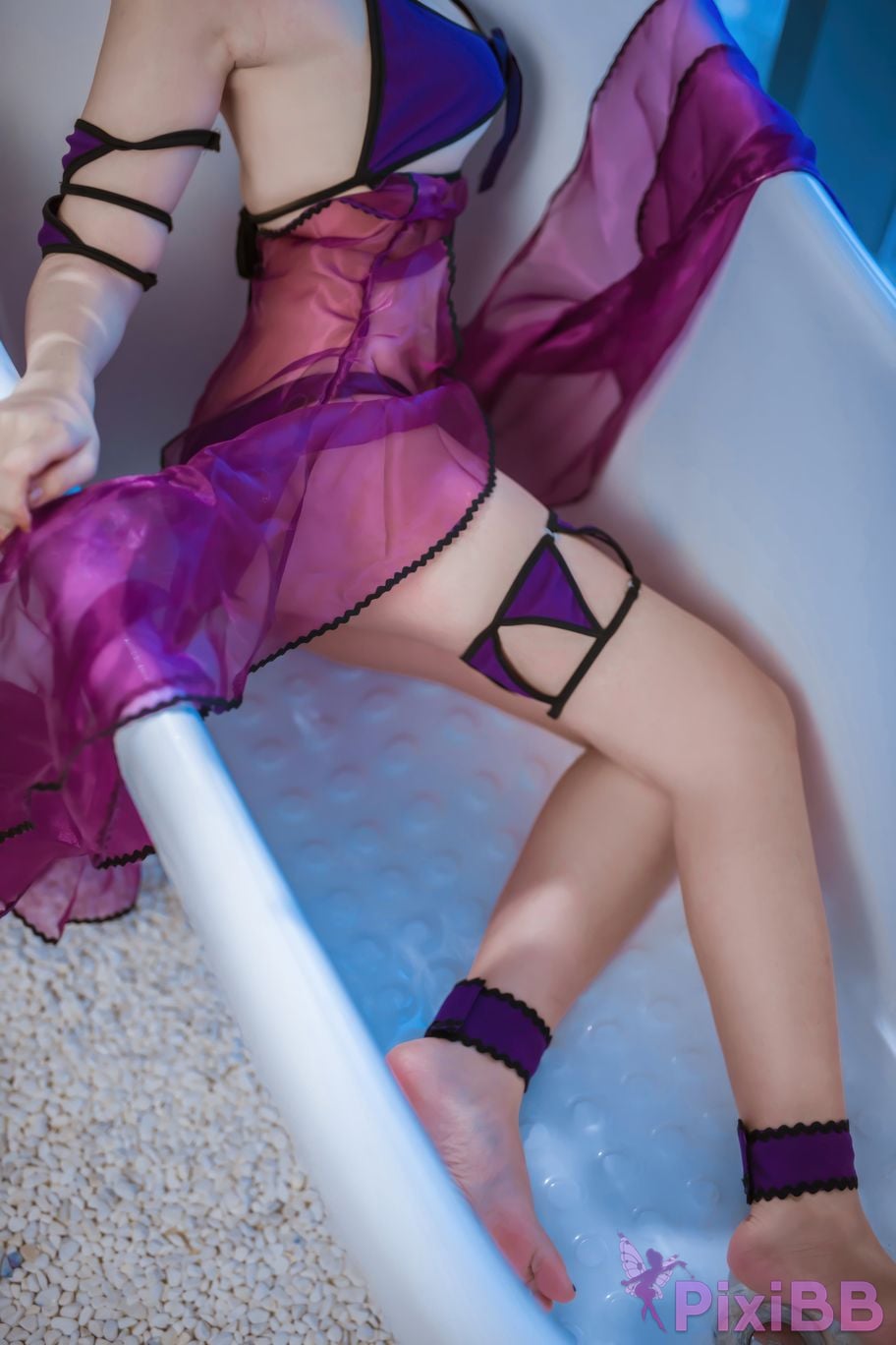 Cosplayer Second Assistant Nisa FATE black swimwear PixiBB.COM 031