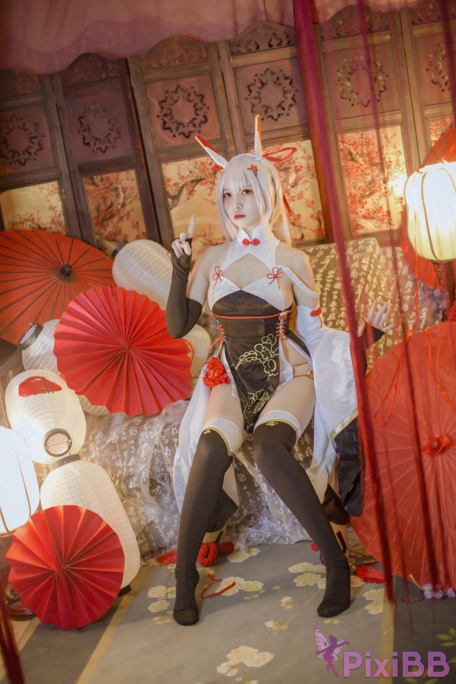 Cosplayer Second Assistant Nisa azur lane Ayanami New Year Cheongsam PixiBB.COM 001