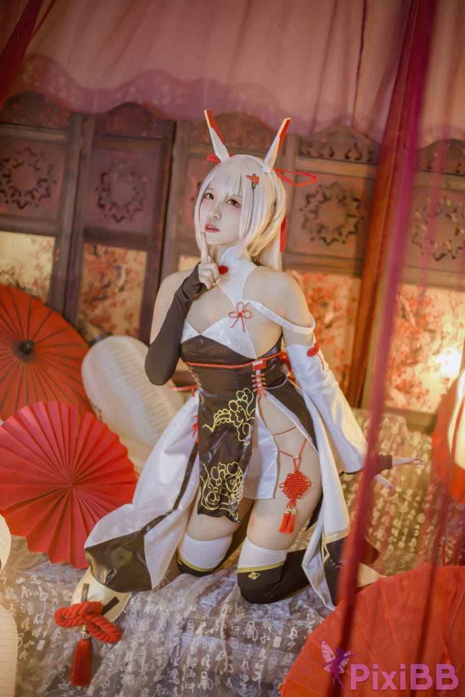 Cosplayer Second Assistant Nisa azur lane Ayanami New Year Cheongsam PixiBB.COM 004