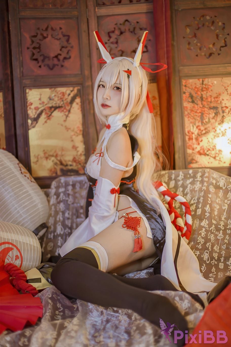 Cosplayer Second Assistant Nisa azur lane Ayanami New Year Cheongsam PixiBB.COM 014