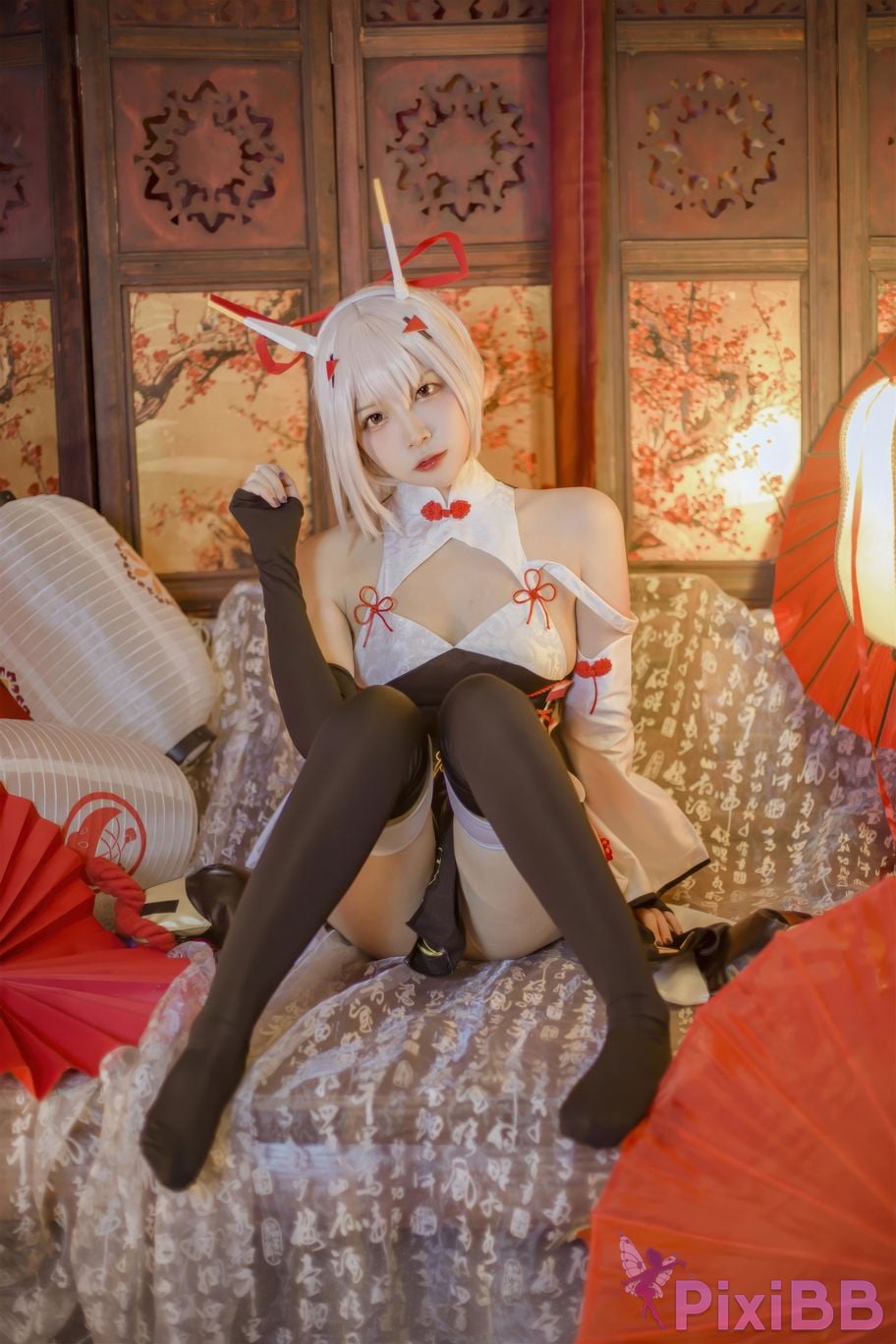 Cosplayer Second Assistant Nisa azur lane Ayanami New Year Cheongsam PixiBB.COM 016