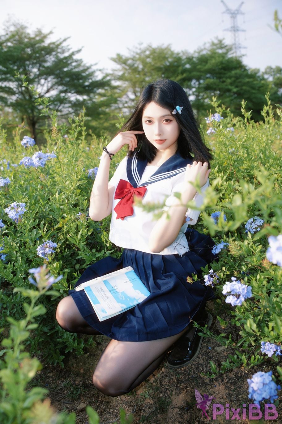Cosplayer seven red beans blue flower JK PixiBB.COM 002