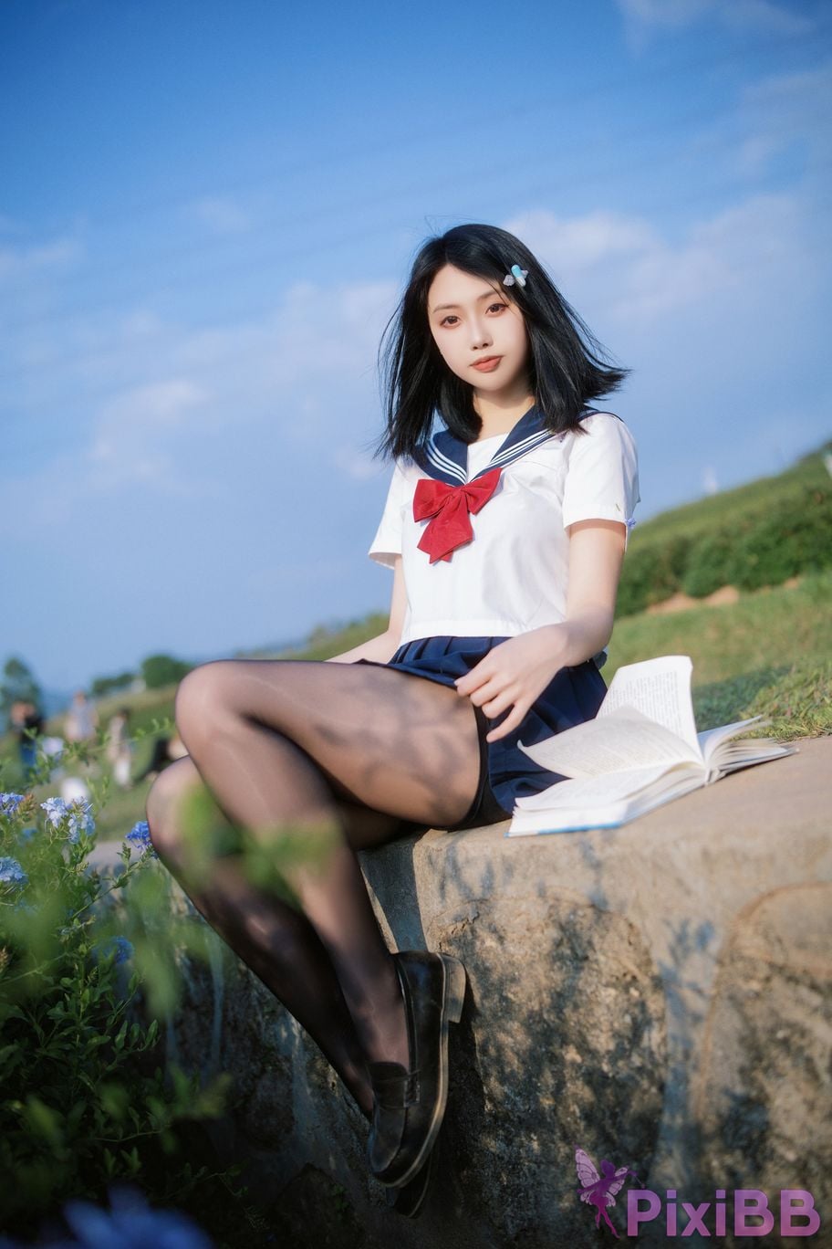 Cosplayer seven red beans blue flower JK PixiBB.COM 010