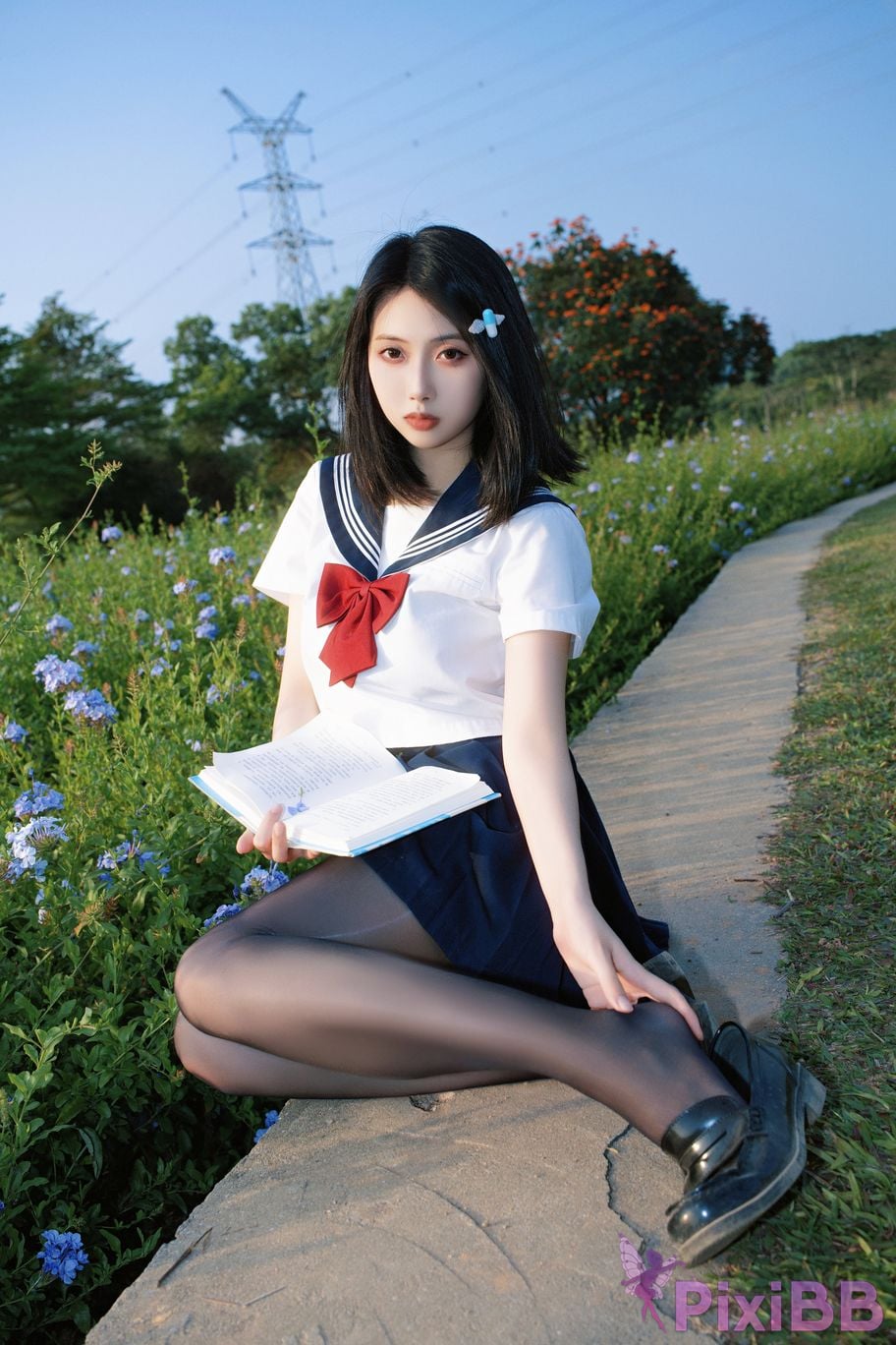 Cosplayer seven red beans blue flower JK PixiBB.COM 021