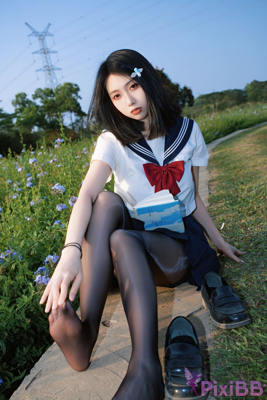 Cosplayer seven red beans blue flower JK PixiBB.COM 024
