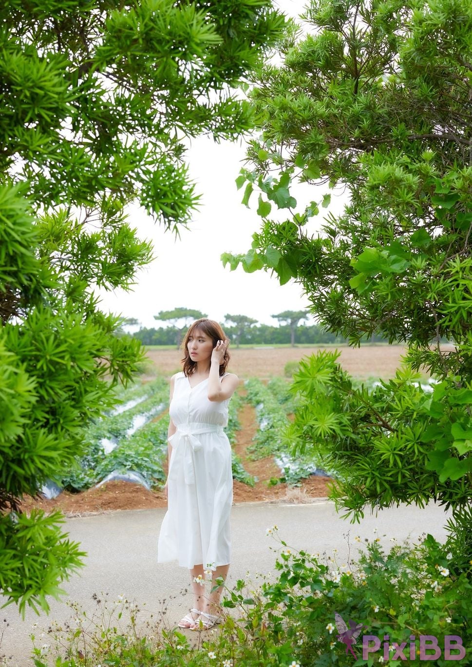 Japanese Idol Y uh ki Mita Yuuki Digital only YJ PHOTO BOOK NEXT photo collection Nice to meet you Im chan. PixiBB.COM 053