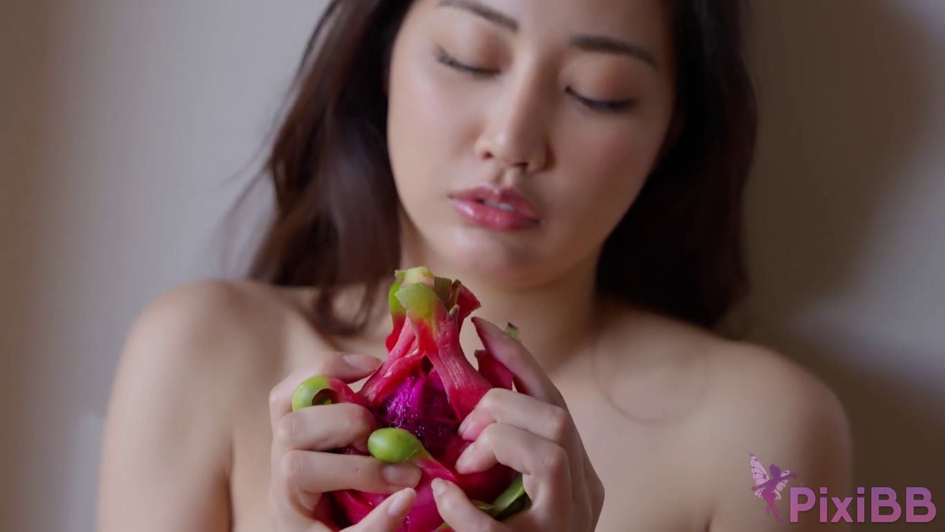 Japanese Idol Miho Abe FRIDAY GOLD Shocking Nude Scenes i m p a c t S e x y s n u d PixiBB.COM 012