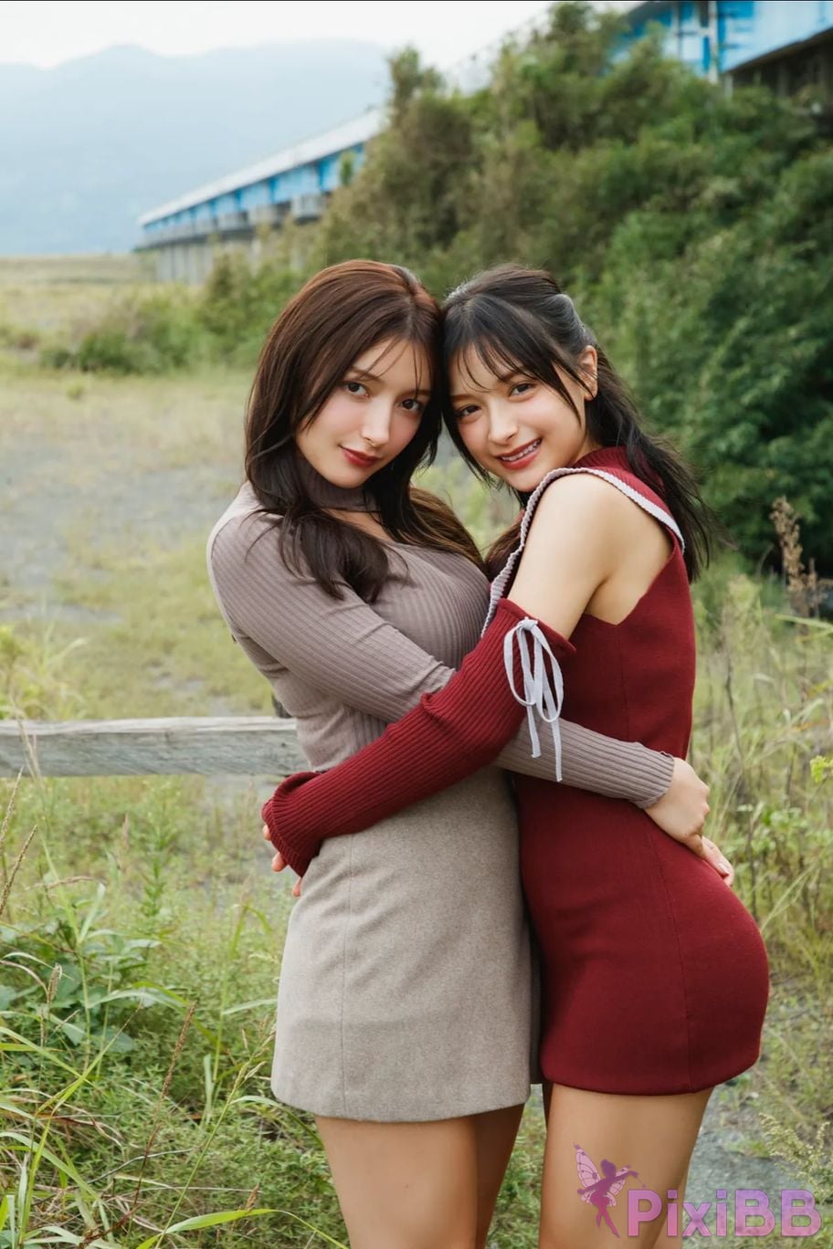 Japanese Idol Marina Momose Erika FRIDAY Monthly Girl 055 Elimari sisters PixiBB.COM 003