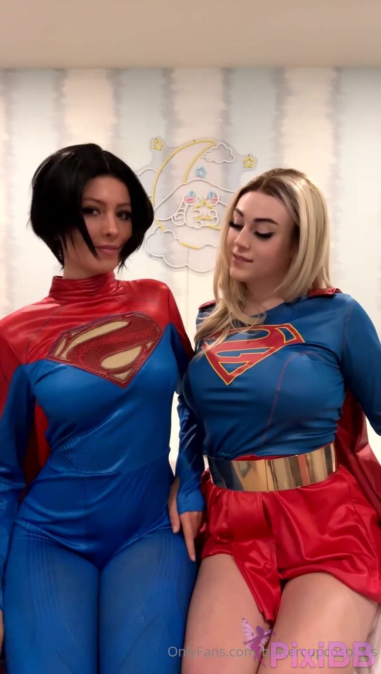 Buttercup Cosplays Xoj3na Supergirl Video PixiBB.COM 1 001
