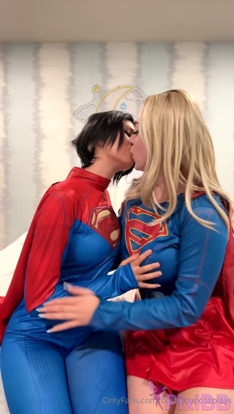Buttercup Cosplays Xoj3na Supergirl Video PixiBB.COM 2 009