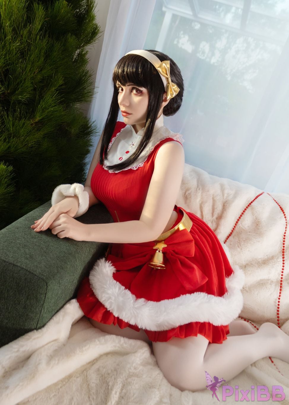 Mirikashi Yor Forger Xmas PixiBB.COM 22