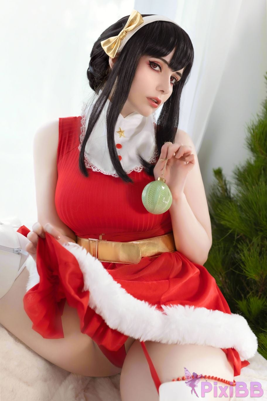 Mirikashi Yor Forger Xmas PixiBB.COM 3