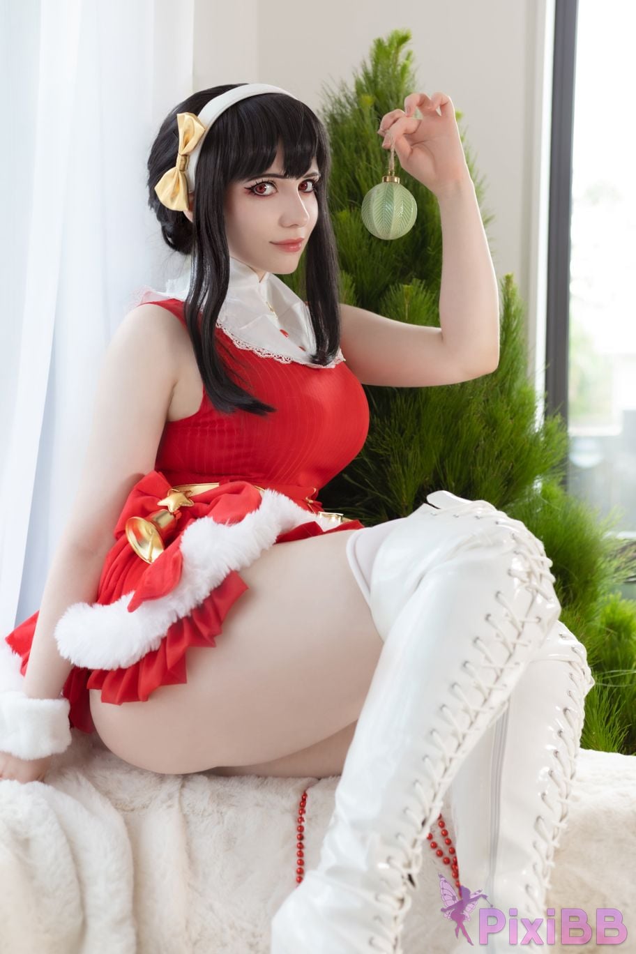 Mirikashi Yor Forger Xmas PixiBB.COM 31