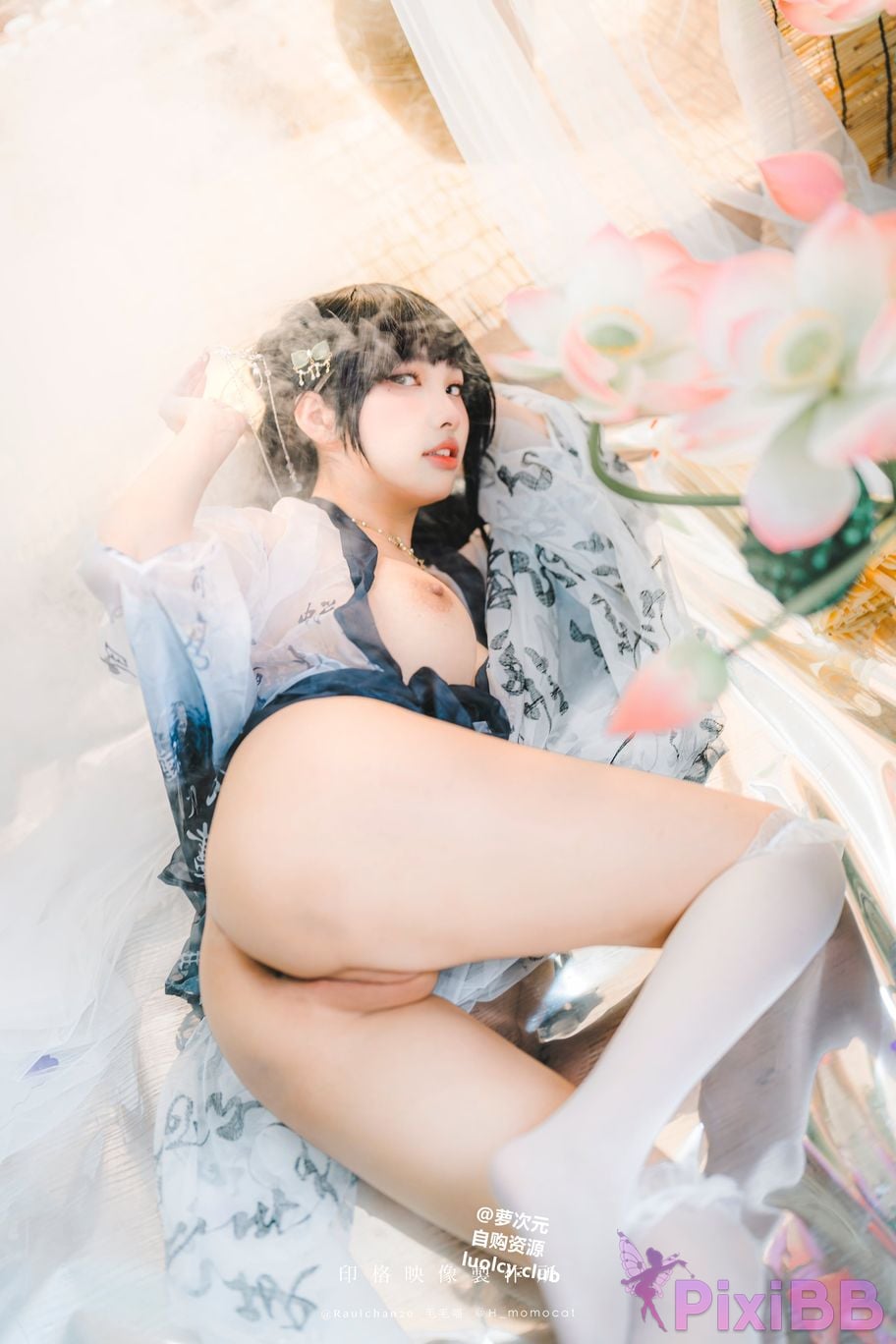 Cosplayer Mumu Momo gu yun feng hua 8K Ver. PixiBB.COM 011