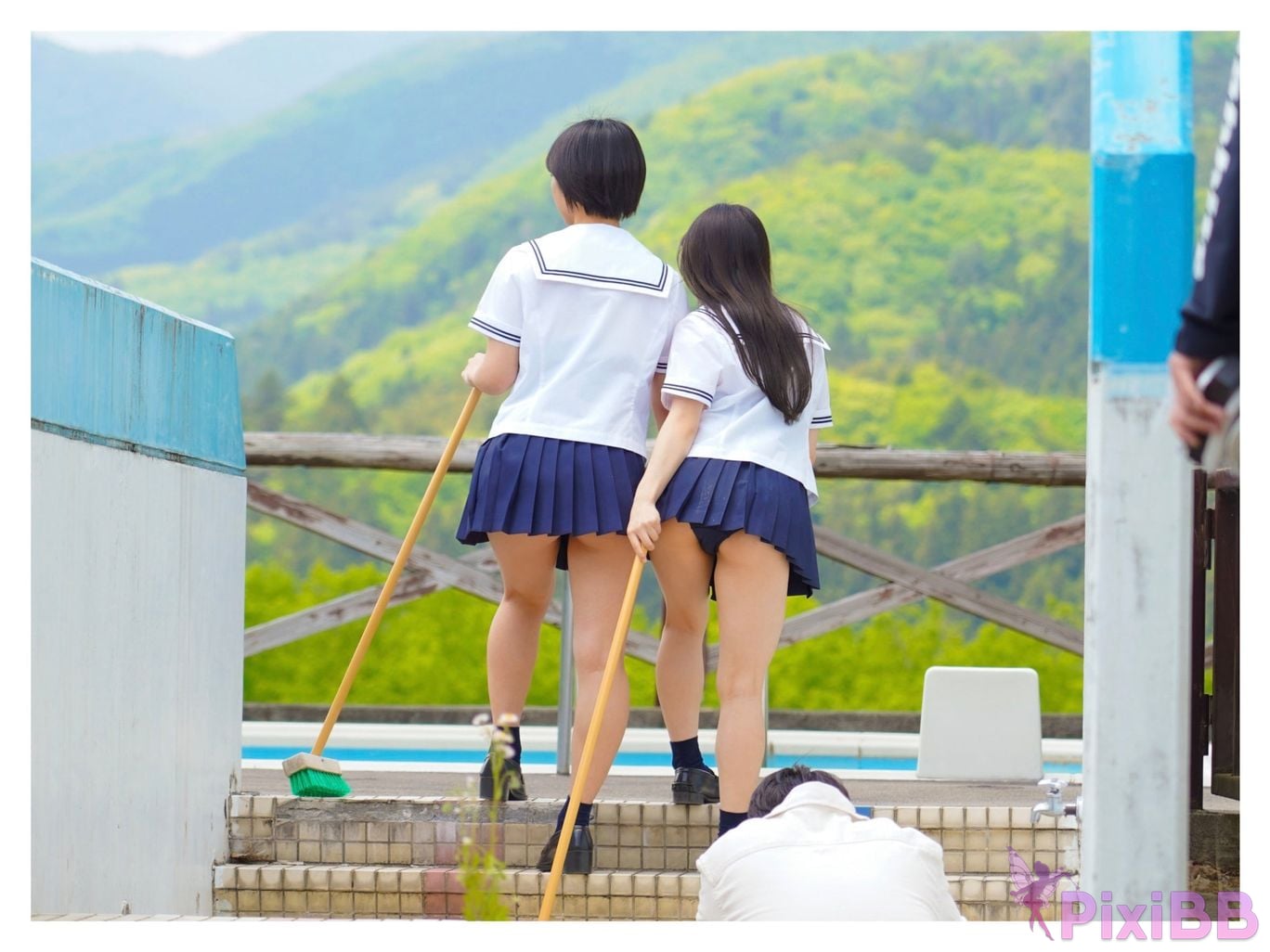 Japanese Idol Kanon Urara Monami Suzu In A World Of Beautiful Pale Blue water lily the PixiBB.COM 020