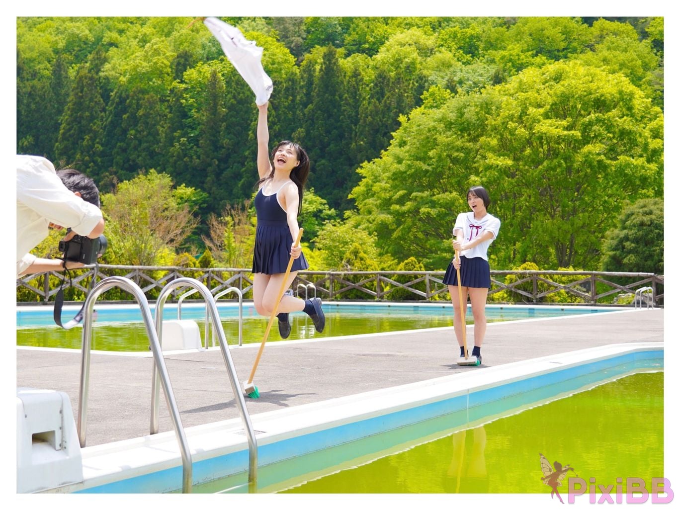 Japanese Idol Kanon Urara Monami Suzu In A World Of Beautiful Pale Blue water lily the PixiBB.COM 022