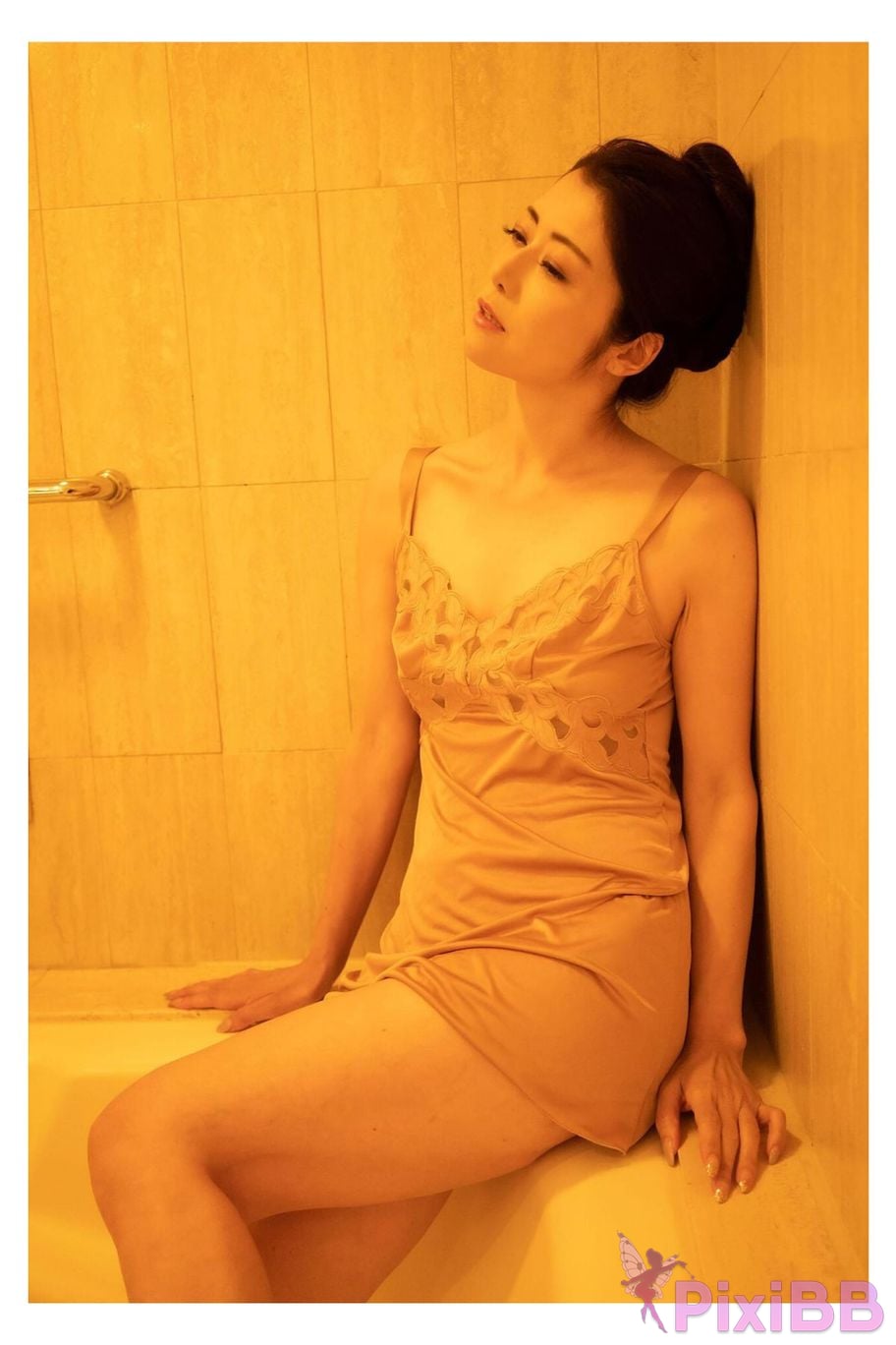 Japanese Idol Maki Hojo Nude Photo Collection Umber PixiBB.COM 047
