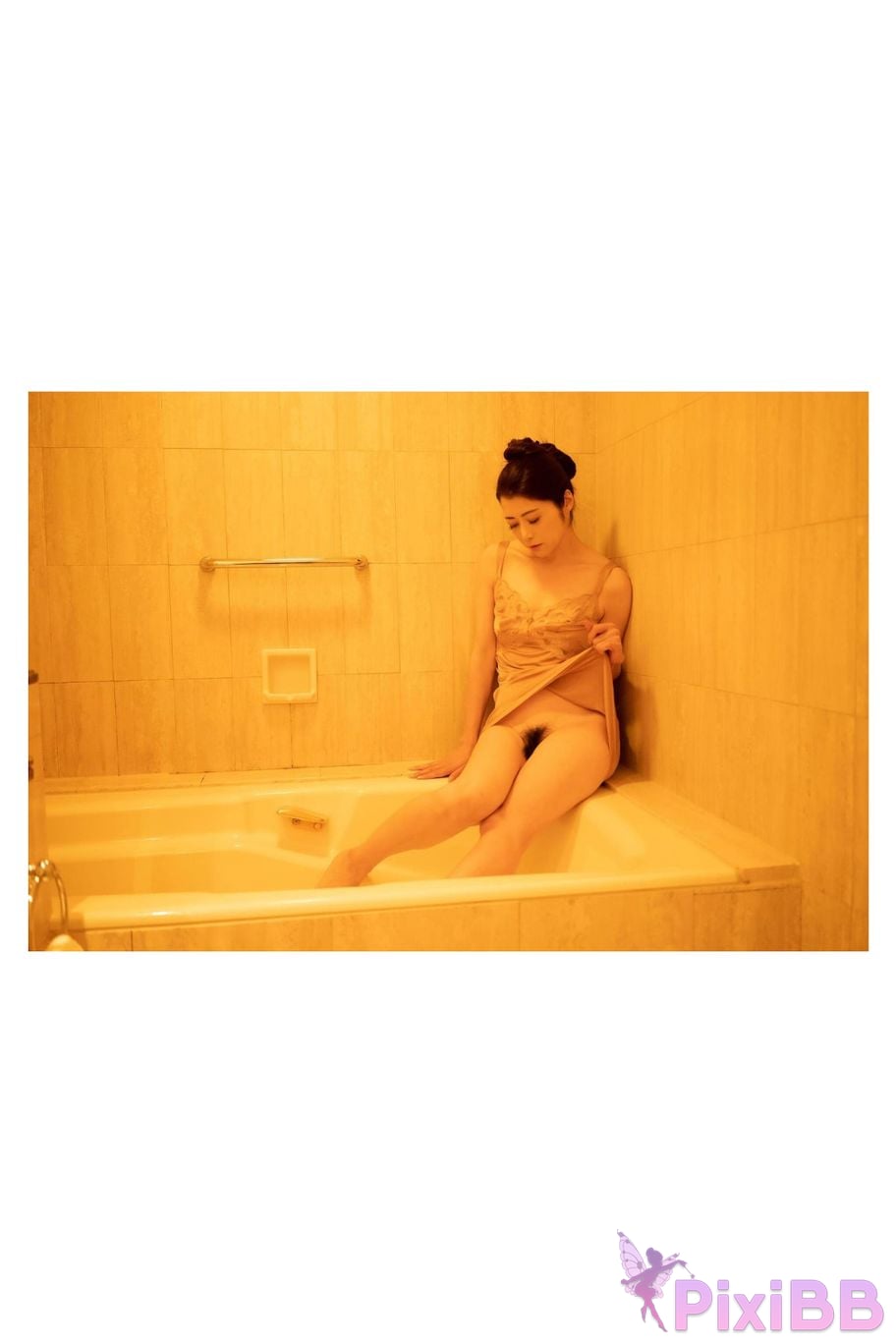 Japanese Idol Maki Hojo Nude Photo Collection Umber PixiBB.COM 050
