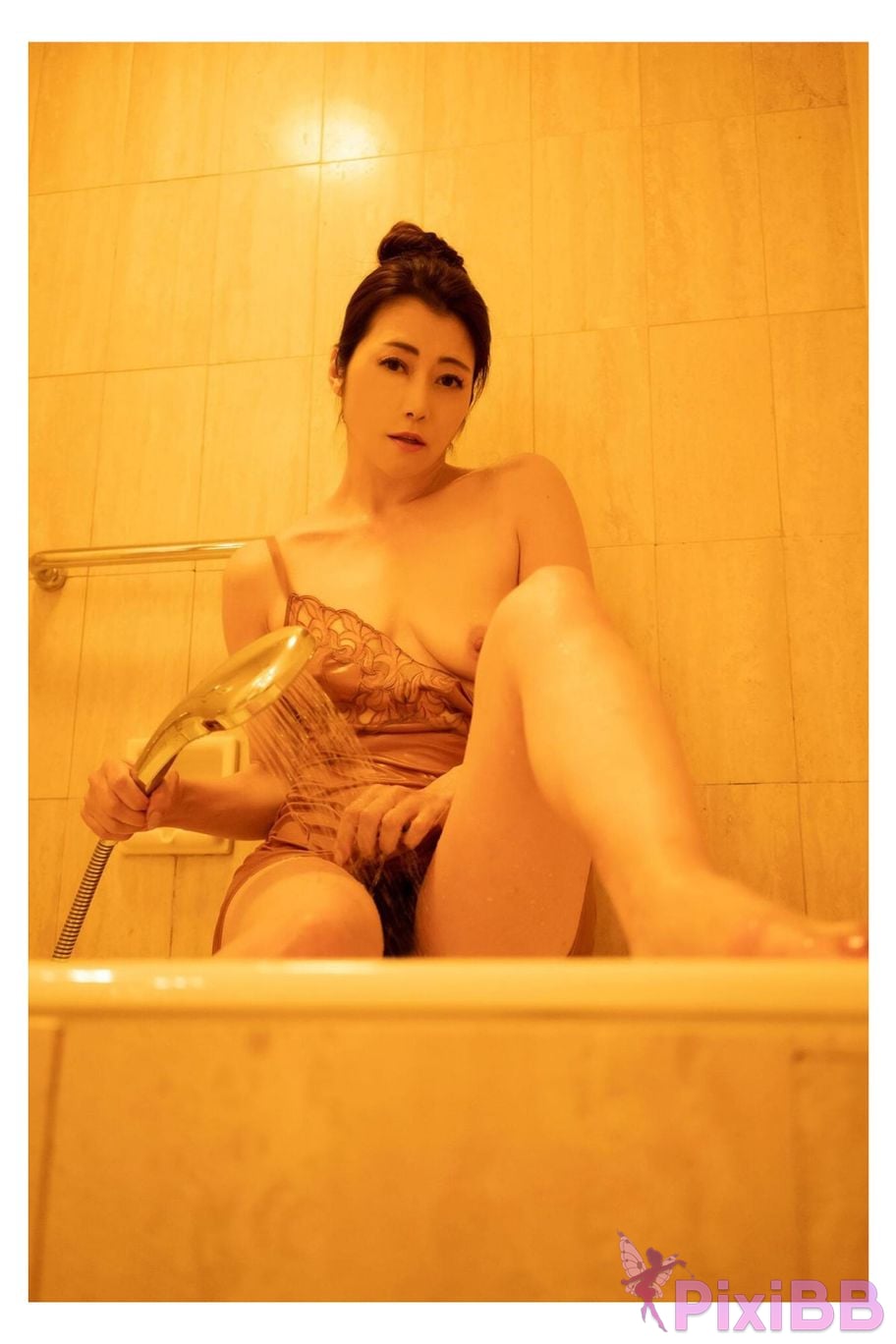 Japanese Idol Maki Hojo Nude Photo Collection Umber PixiBB.COM 057