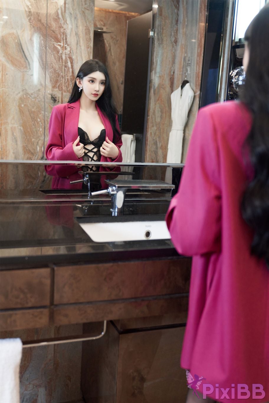 No watermark for in app purchases Zhou Yuxi XIUREN model Lace and black silk live broadcast PixiBB.COM 019.JPEG