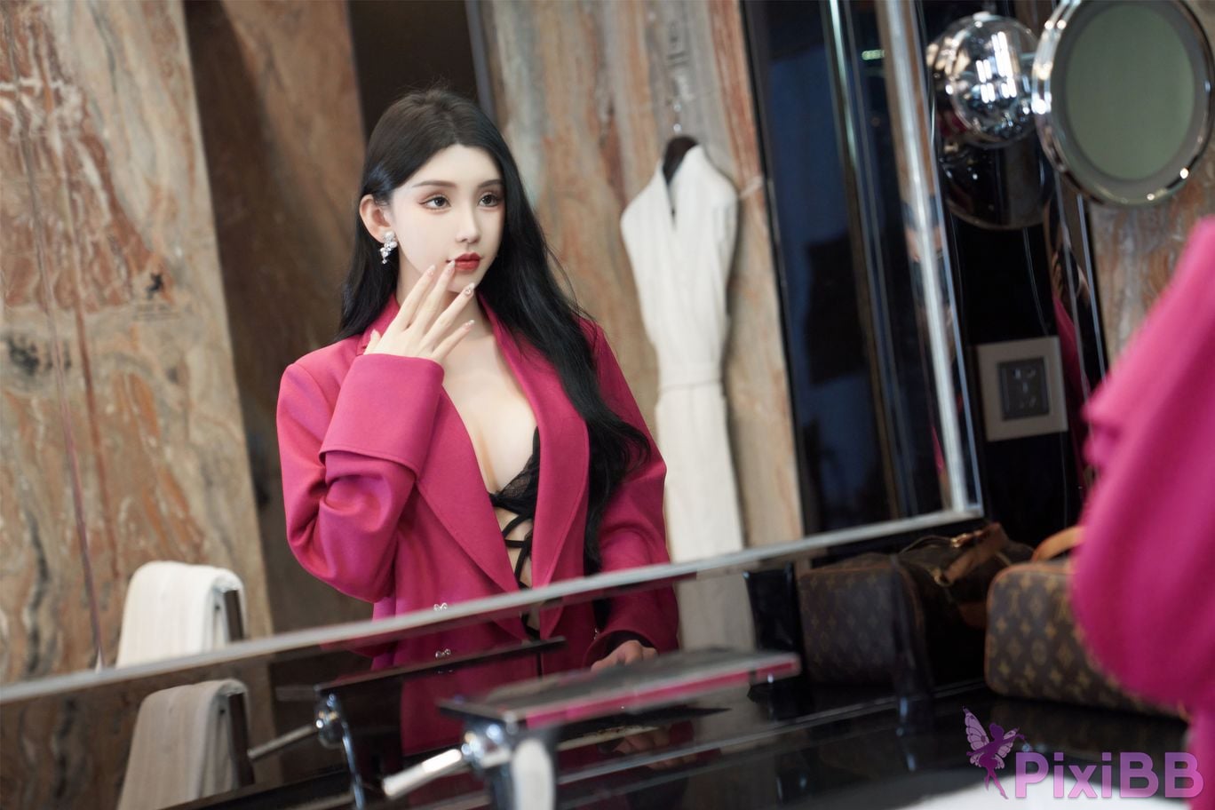 No watermark for in app purchases Zhou Yuxi XIUREN model Lace and black silk live broadcast PixiBB.COM 023.JPEG