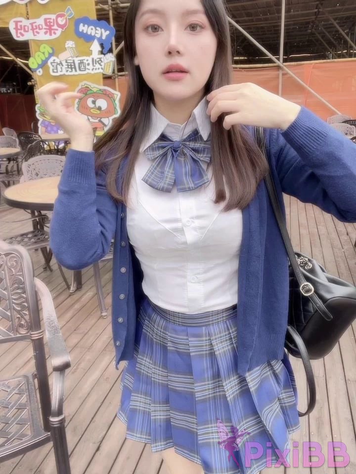 XR Uncensored Dou Ban Jiang Doubanjiang R18 XIUREN model Super exciting in public places PixiBB.COM 107