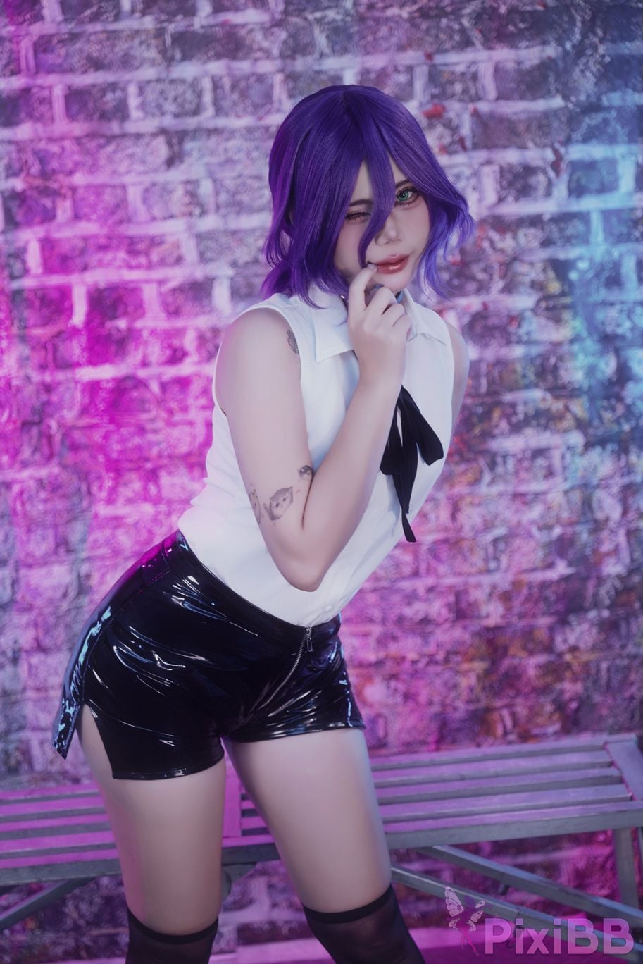 Cosplayer Miinmeow chainsaw man Lesai PixiBB.COM 001