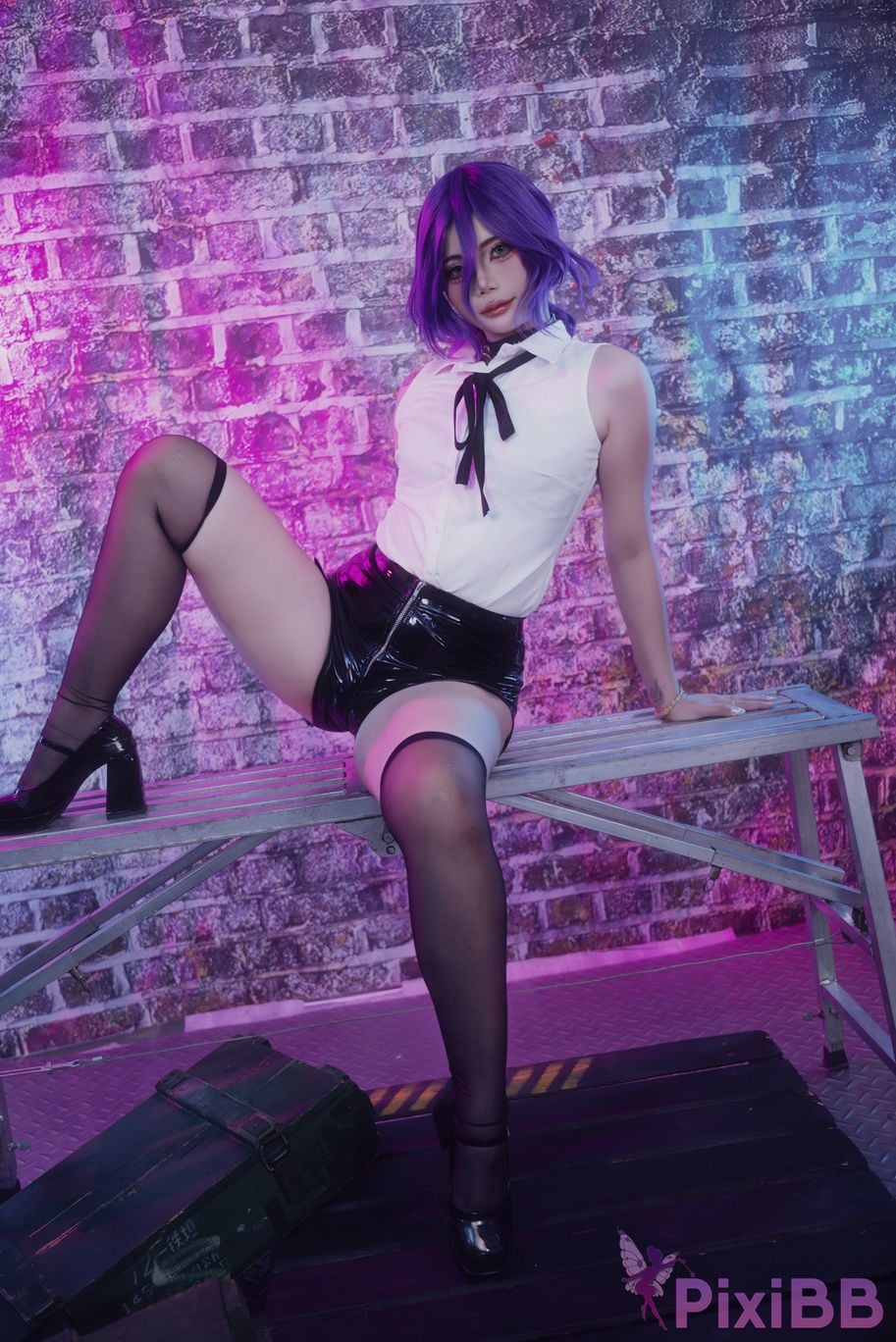 Cosplayer Miinmeow chainsaw man Lesai PixiBB.COM 045