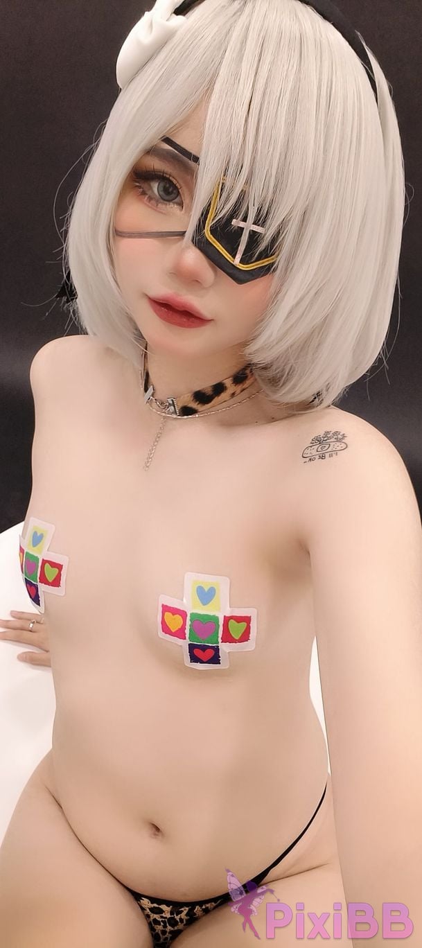Cosplayer Miinmeow 2B dishwash PixiBB.COM 053
