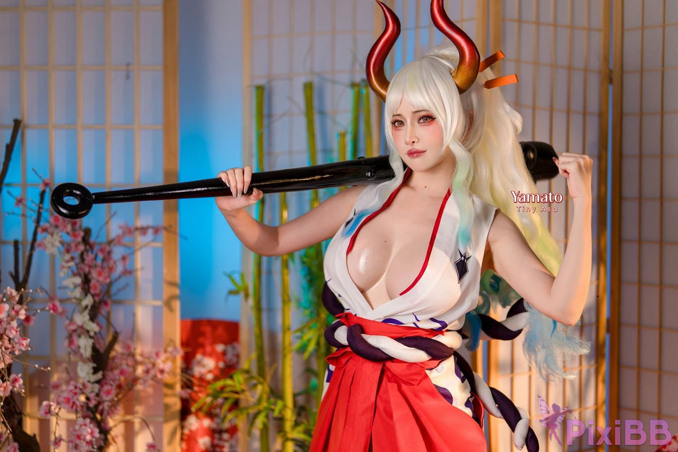 Cosplayer Tiny Asa Yamato One Piece PixiBB.COM 004