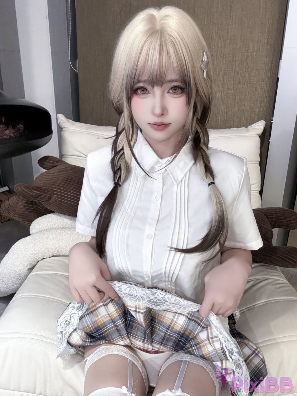 Cosplayer Yuno Shimizu White shirt broken shadow PixiBB.COM 008