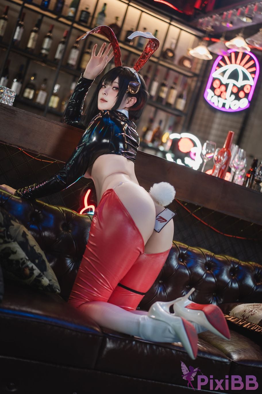 Cosplayer Natsuko Xia Xiazi NIKKE Luki Reverse bunny girl PixiBB.COM 006