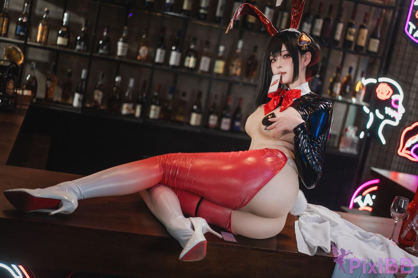 Cosplayer Natsuko Xia Xiazi NIKKE Luki Reverse bunny girl PixiBB.COM 035