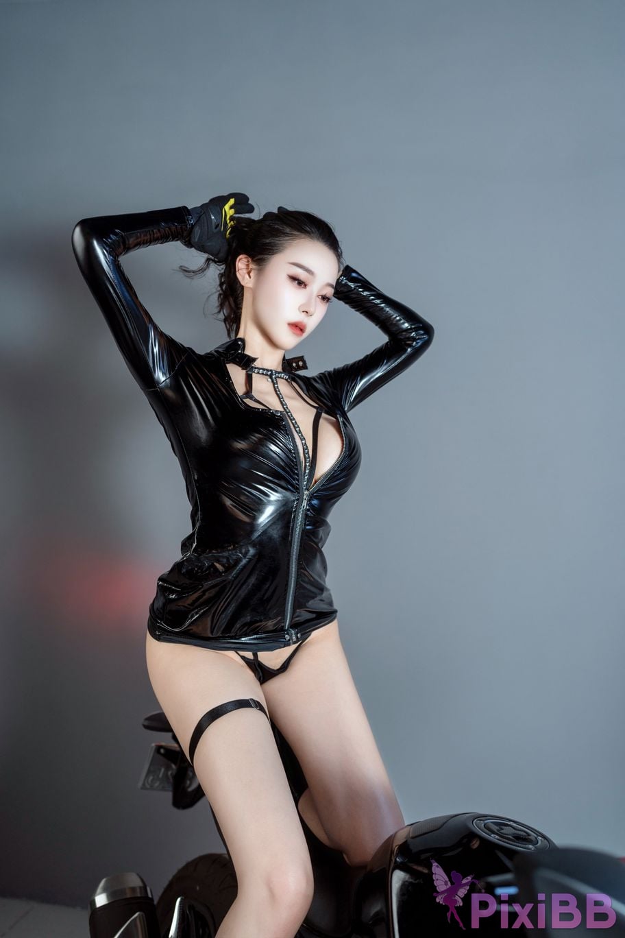 No watermark for in app purchases Qing Miao XIUREN model biker girl PixiBB.COM 010