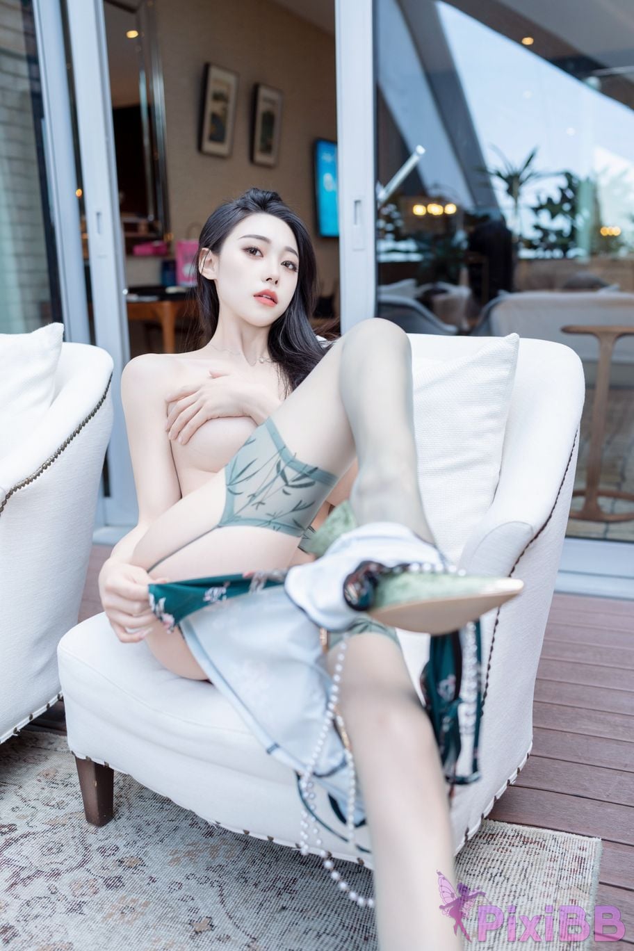 No watermark for in app purchases Qing Miao XIUREN model green dress PixiBB.COM 073