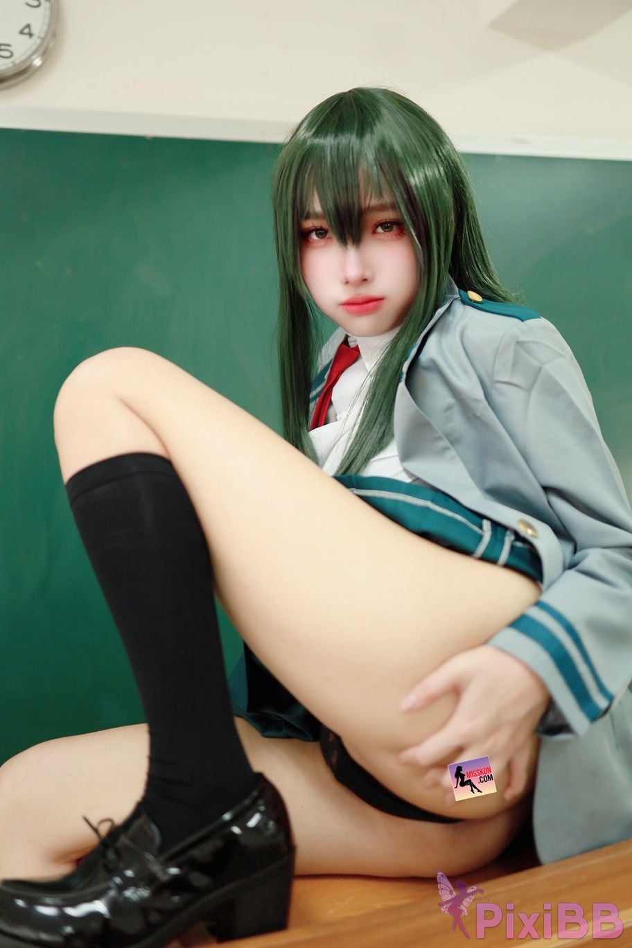 Coser mu Momo xue sheng fu zi wei pa PixiBB.COM 004