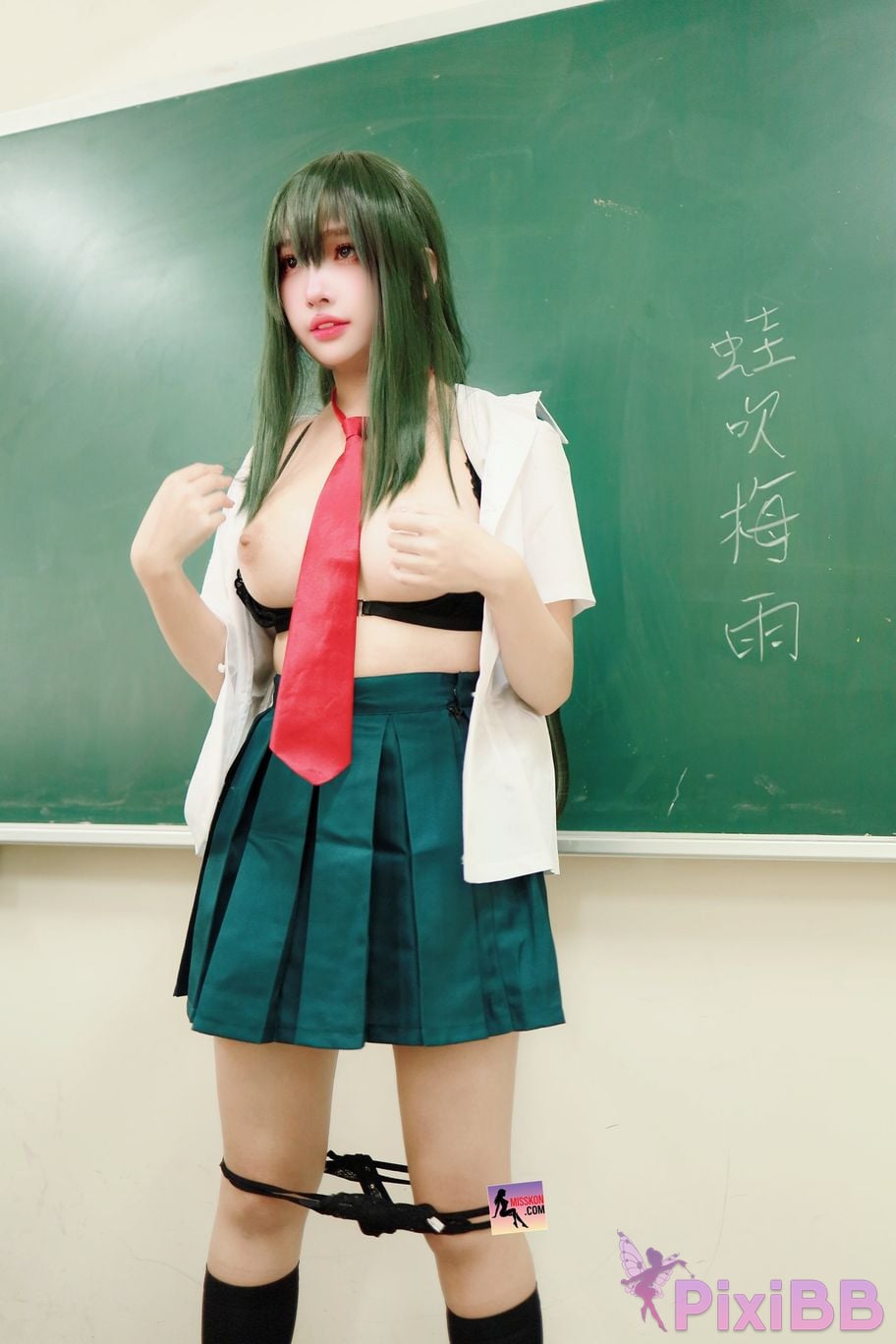 Coser mu Momo xue sheng fu zi wei pa PixiBB.COM 026