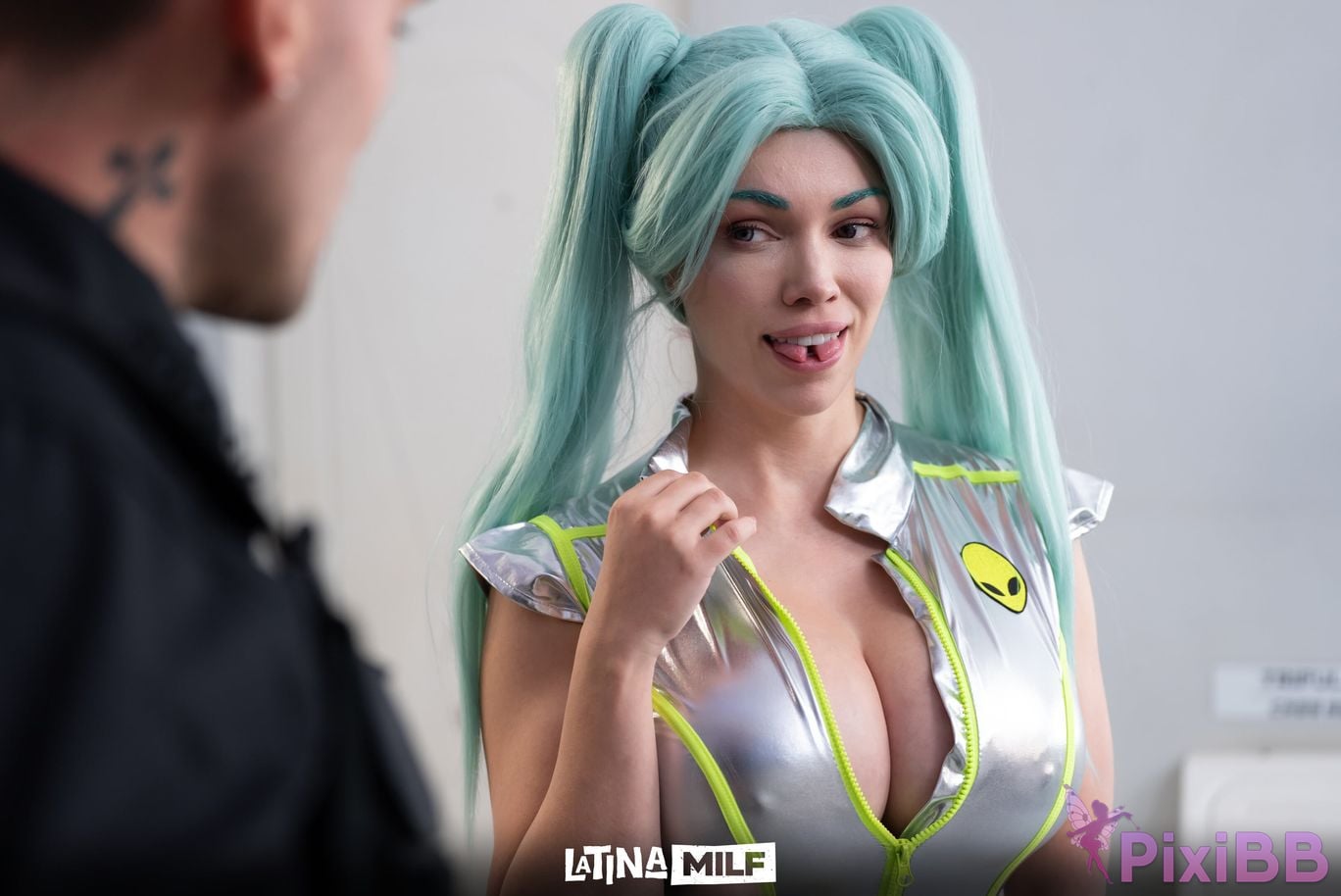 Octokuro Intergalactic Miku PixiBB.COM 363