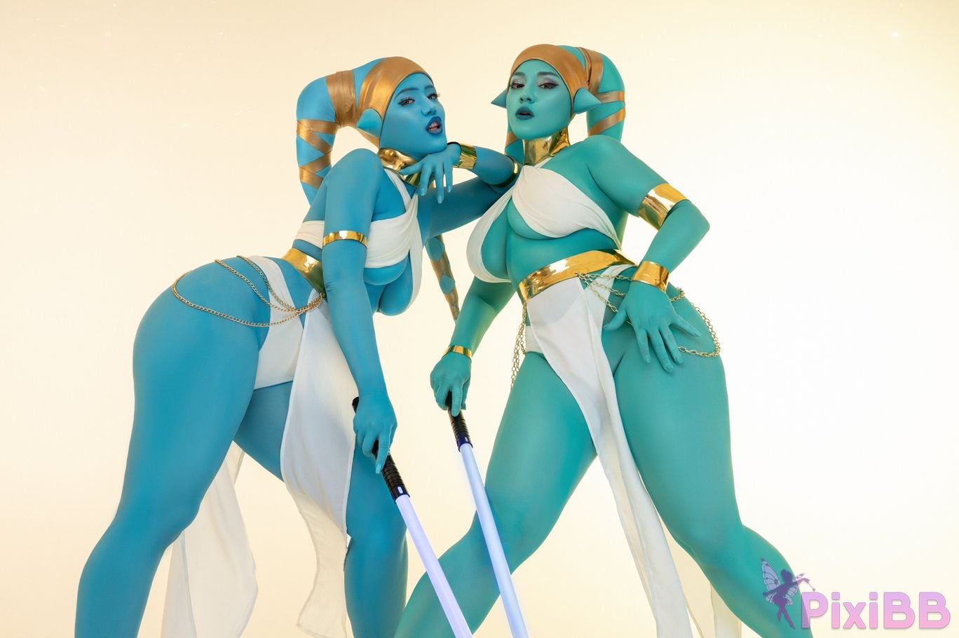 Lada Lyumos & Zoe Volf Aayla Secura & Oola PixiBB.COM 28