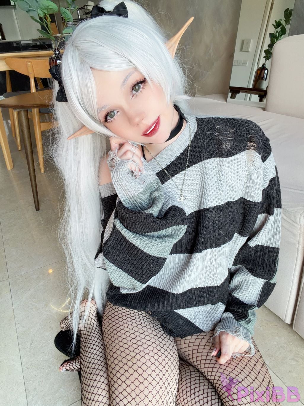 Caticornplay Goth Frieren PixiBB.COM 2