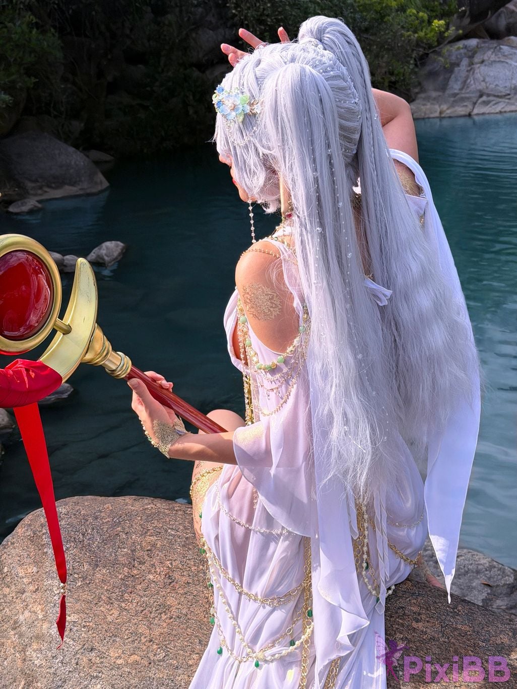 Shirogane sama Frieren PixiBB.COM 9