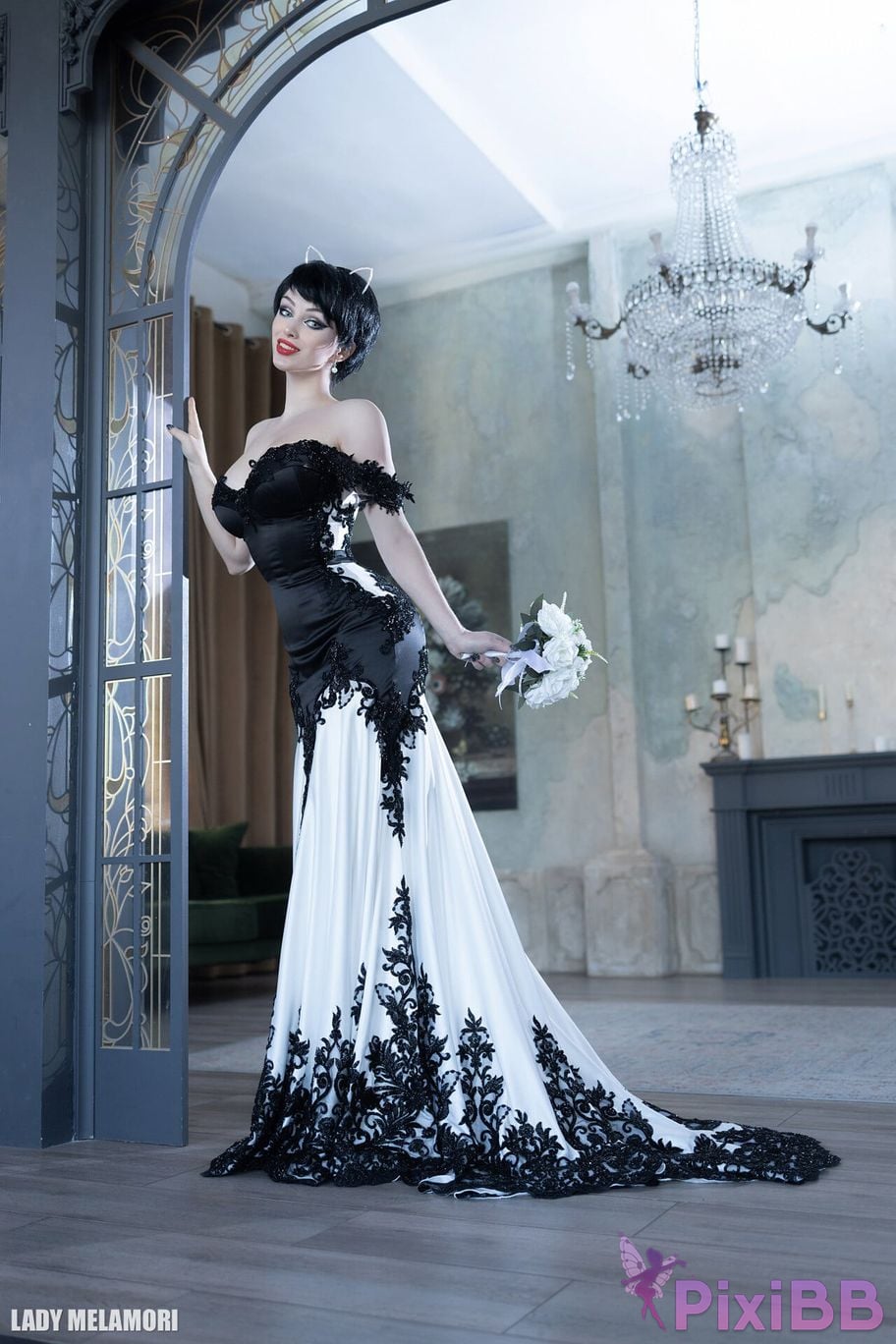 Lady Melamori Catwoman Bride PixiBB.COM 2